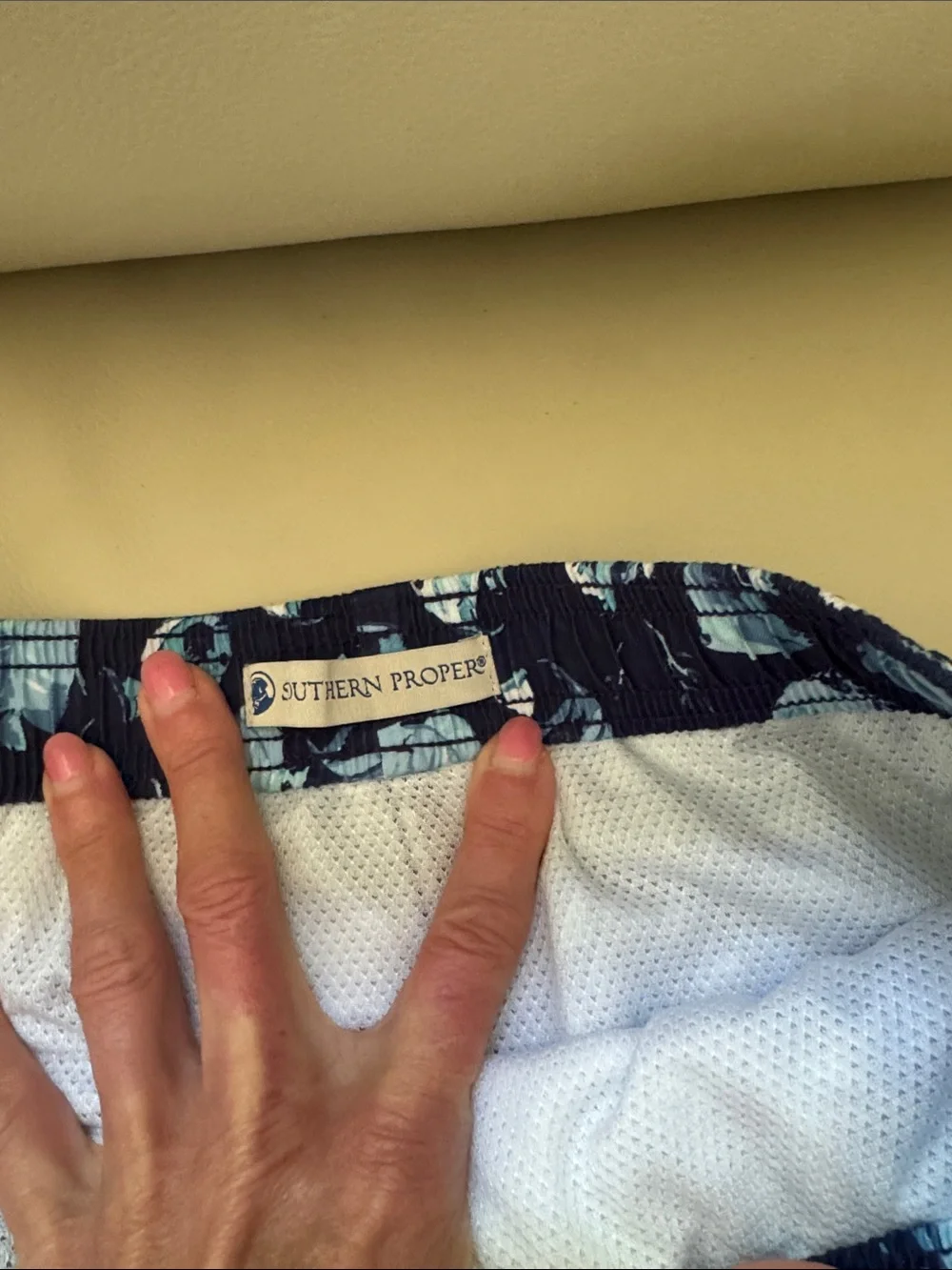 Men’s Southern Proper Navy & Light Blue Tropical-Print Swim Trunks Sz med
